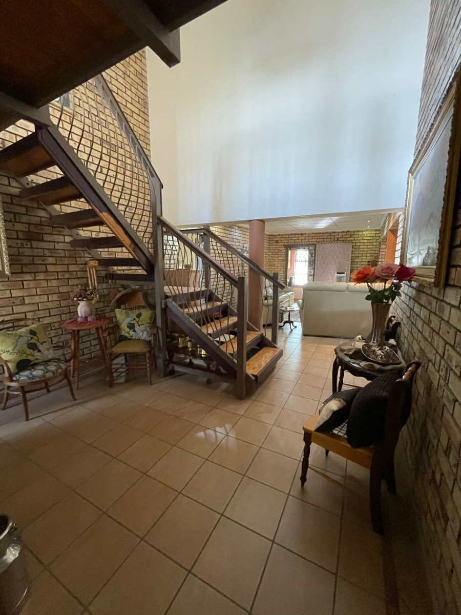 4 Bedroom Property for Sale in Christiana North West